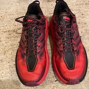 Like new Hoka one one M Speedgoat 4 Size 11